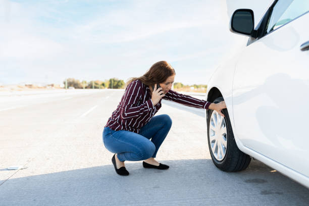 Essential steps to follow if you get stranded on a highway